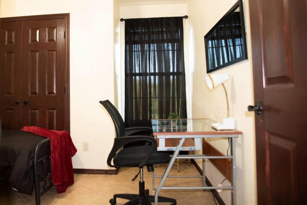 1 Min To University Utrgv 2Bd 2Bt Town Suite Эдинбург Экстерьер фото