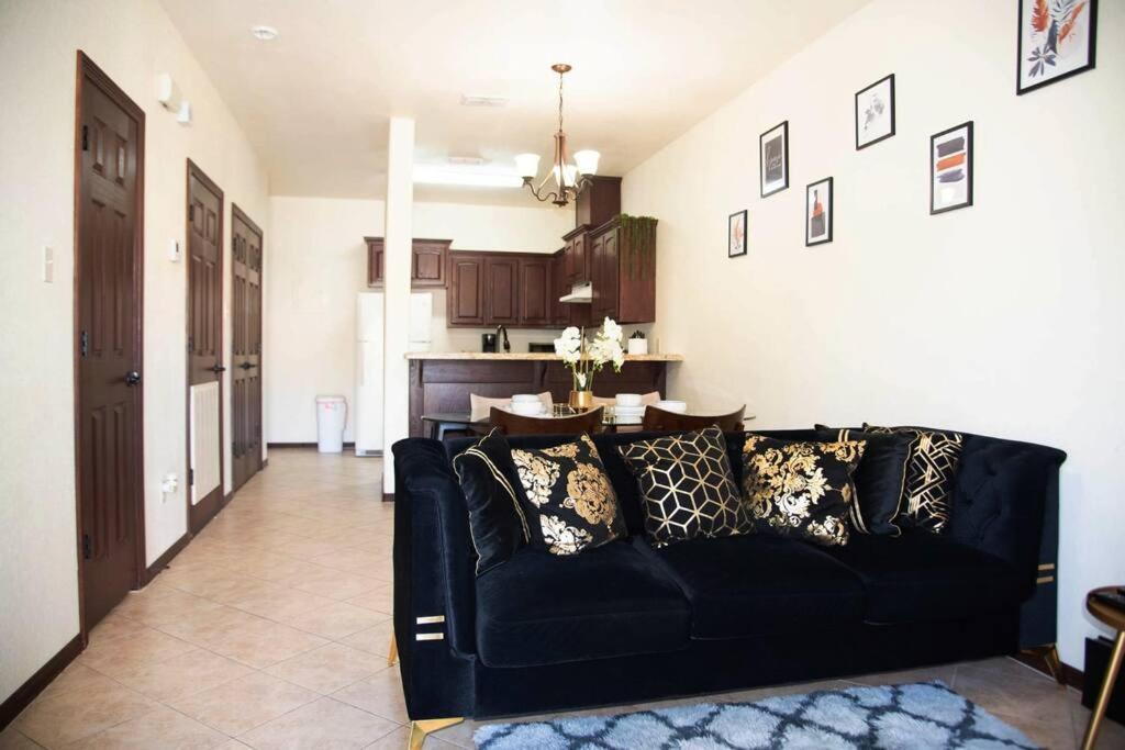 1 Min To University Utrgv 2Bd 2Bt Town Suite Эдинбург Экстерьер фото